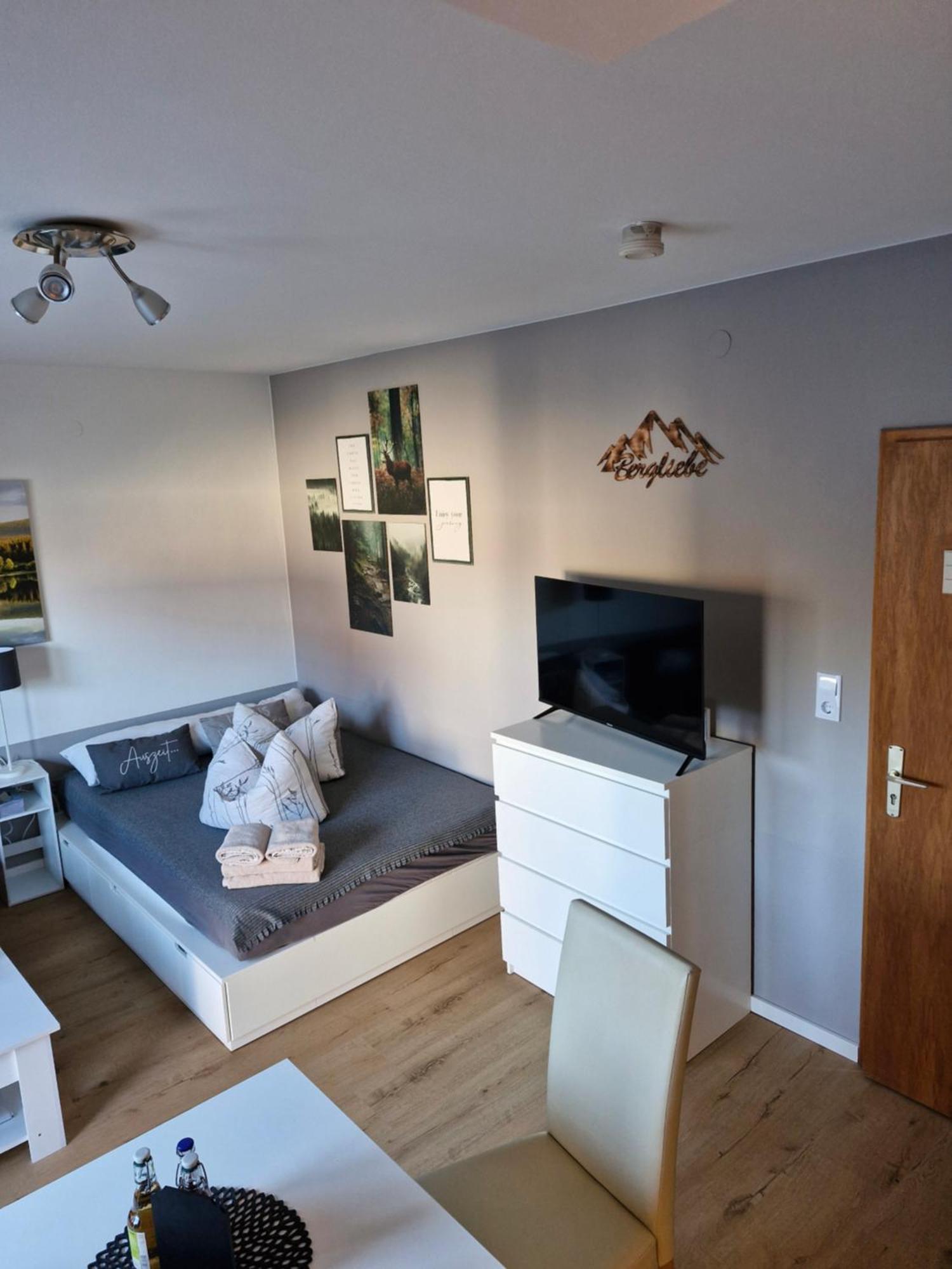 Apartment Mit Garten บัดเลาเทอร์แบร์ก ภายนอก รูปภาพ